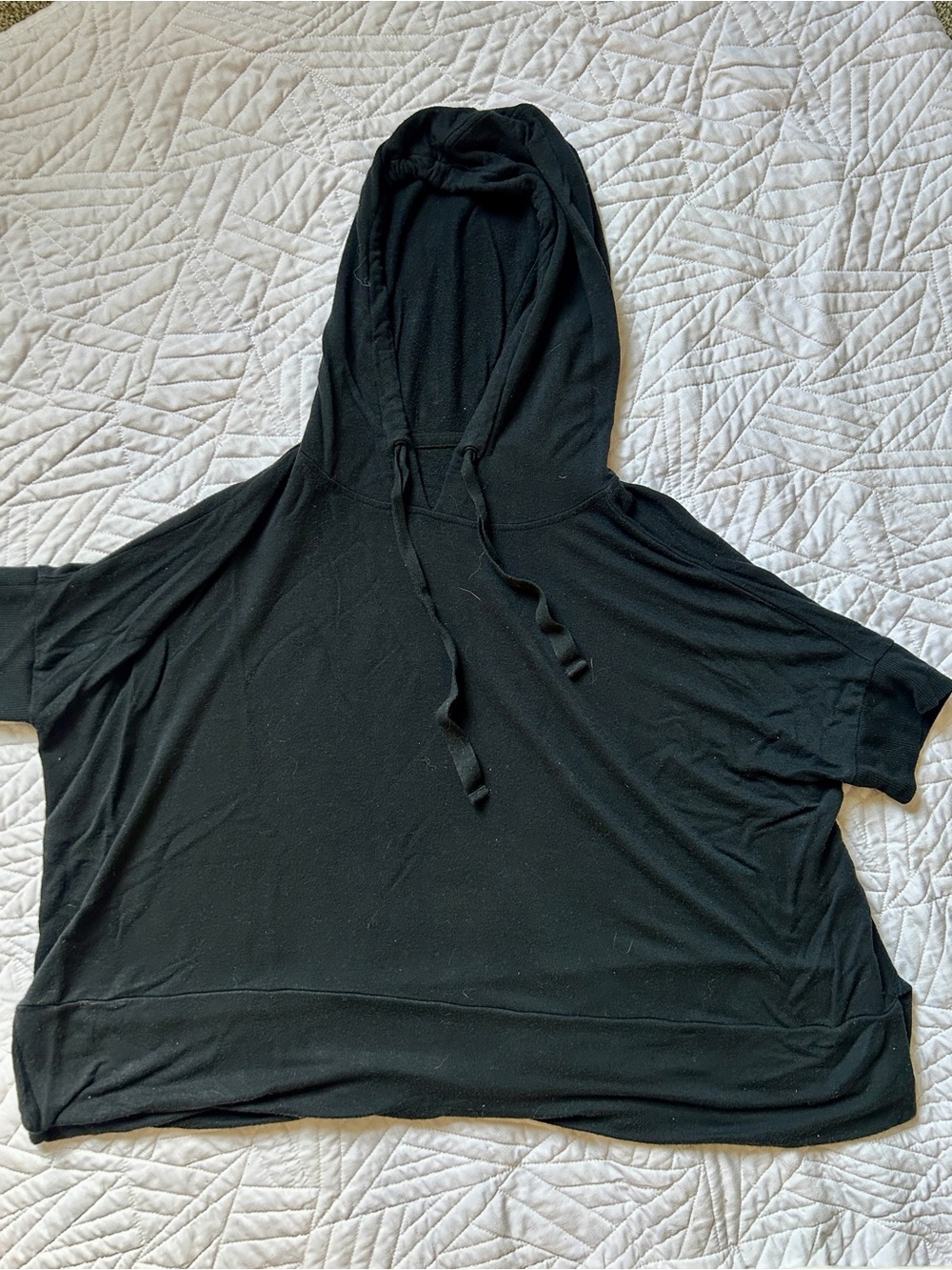 Lou & Grey Black Short-Sleeve Hooded Top